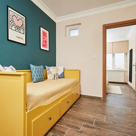 Apartman Stunning 3br 3bathroom 3ac Near Metro D6