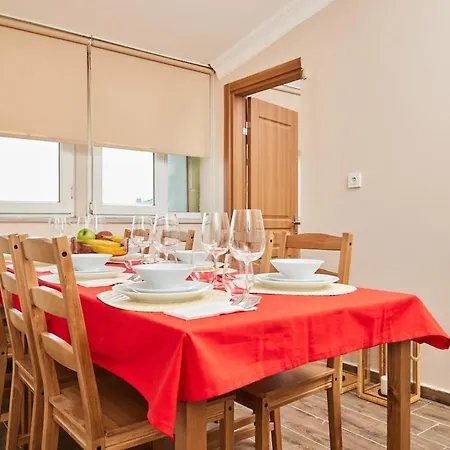 Daire Stunning 3br 3bathroom 3ac Near Metro D6 İstanbul