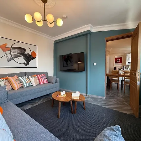 Daire Stunning 3br 3bathroom 3ac Near Metro D6 *