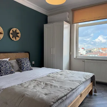 Stunning 3br 3bathroom 3ac Near Metro D6 *