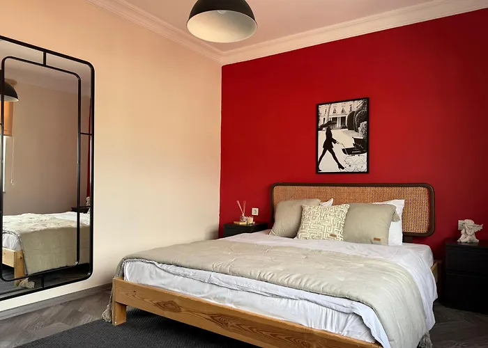 Stunning 3br 3bathroom 3ac Near Metro D6 *